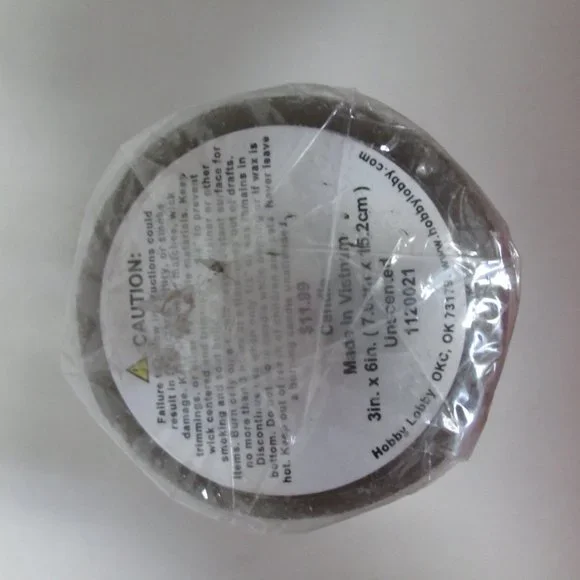 Seahorse pillar candle brown white sea life 6" tall Hobby Lobby sealed NEW NWT - Picture 11 of 12